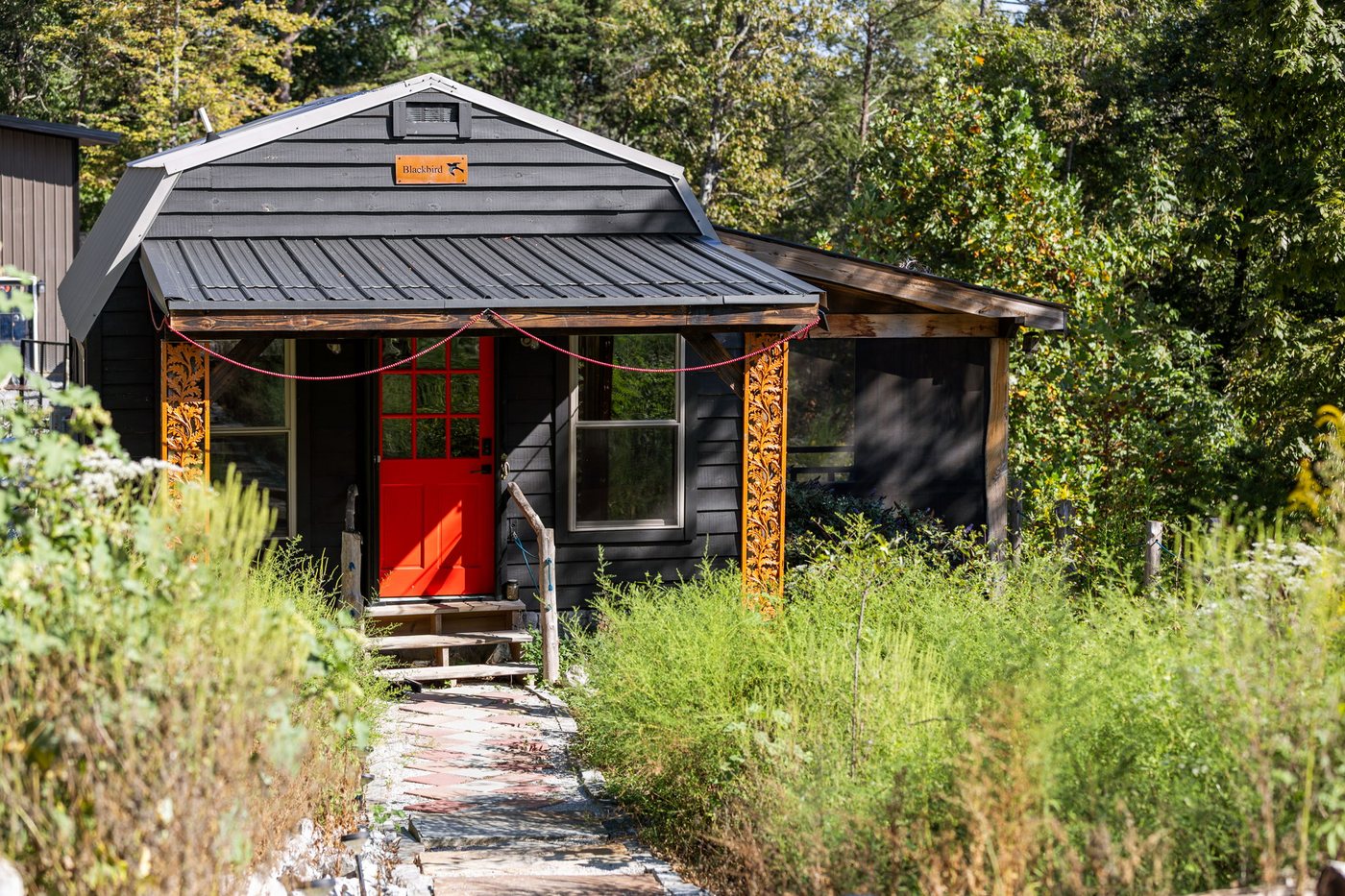 Blackbird cabin exterior at Talking Water