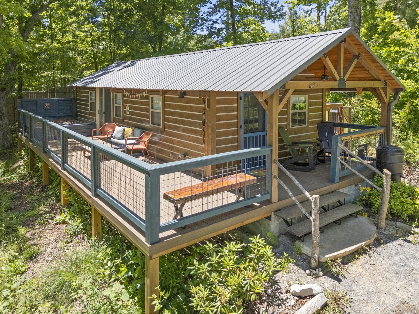Chickadee cabin exterior