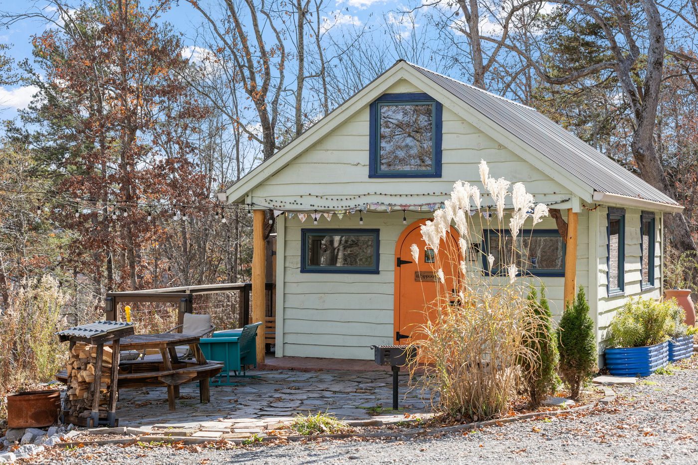 Whippoorwill cabin exterior